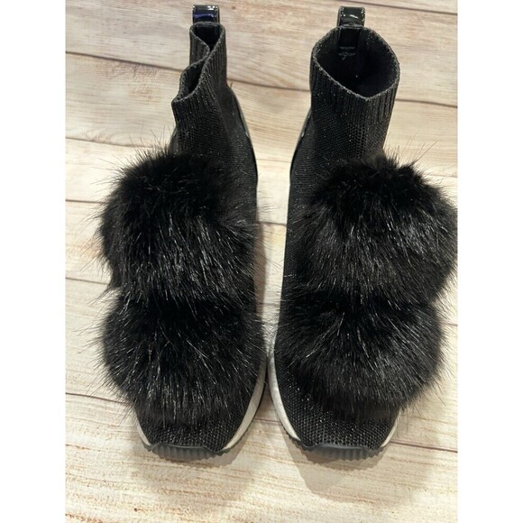 Michael Kors Skyler Pom-Pom Metallic Stretch-Knit Sock Sneaker Size 7 - Picture 2 of 10